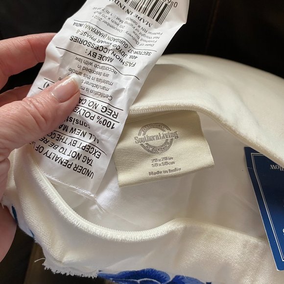 Southern Living Floral Throw Pillows - Picture 6 of 6